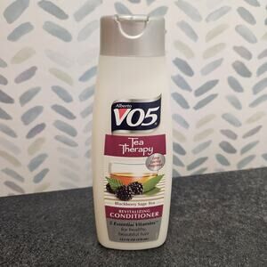 Lot Of 2 VO5 12.5oz Blackberry Sage Tea W/ Herb Extract Revitalizing Conditioner